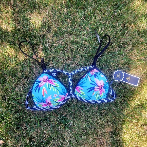 |Sherry DC Swim | Sherry DC Top| Size XL | - Picture 4 of 8